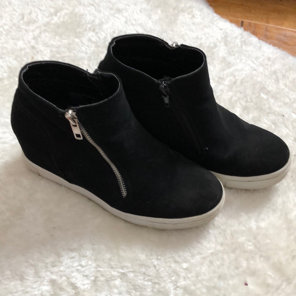 Zipper Platform Shoes - Picture 2 of 2